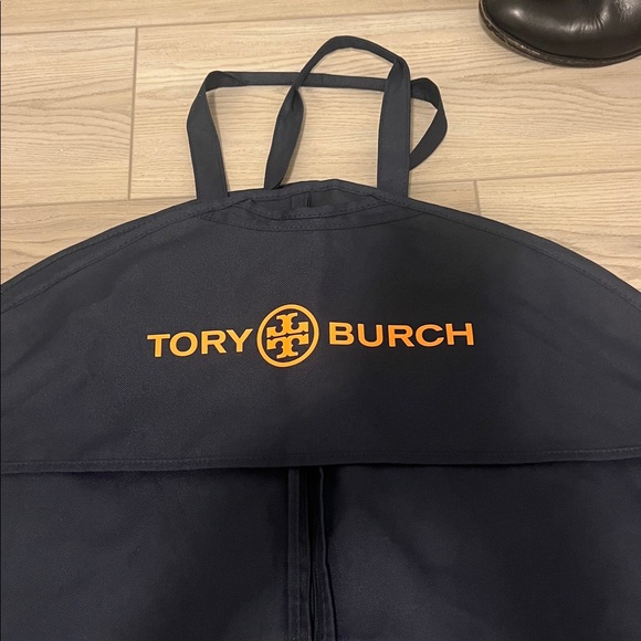 Tory Burch - Picture 3 of 6